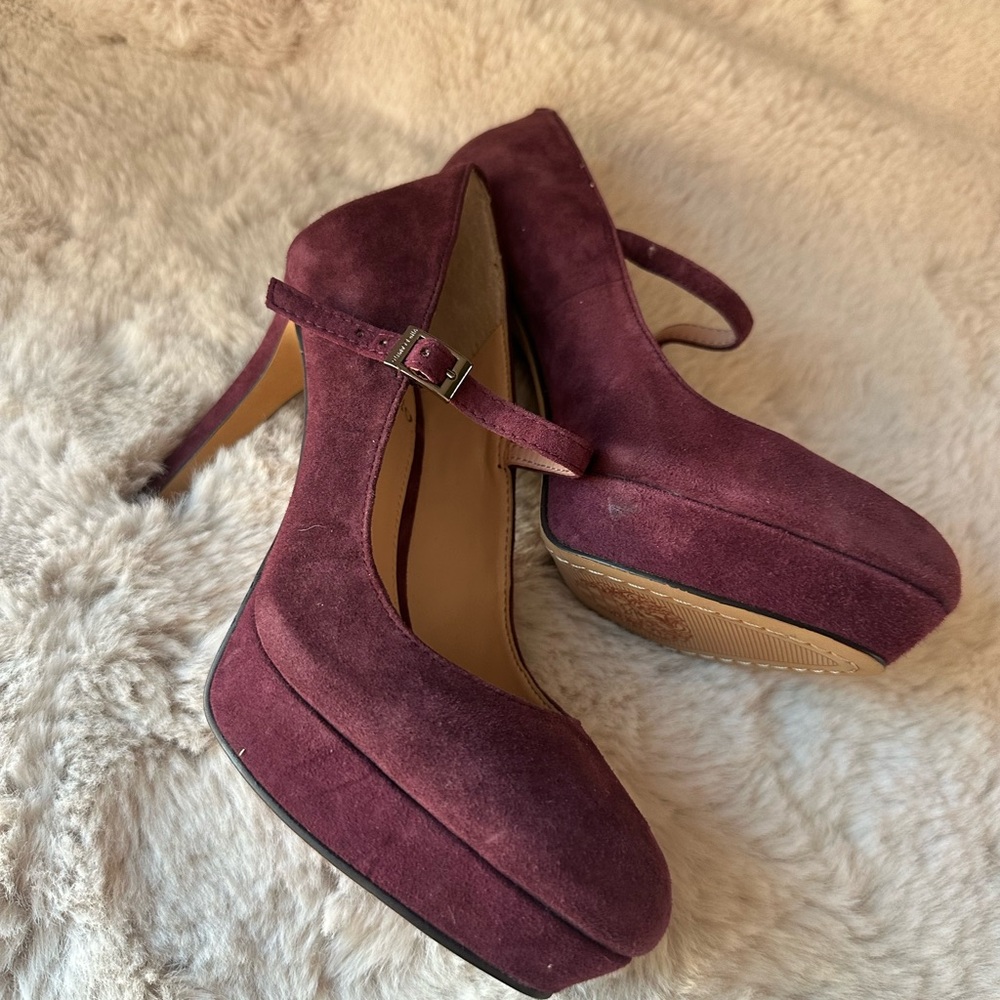 Vince Camuto Women's Burgundy Suede Heels - Picture 12 of 14